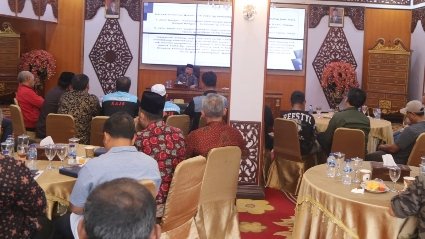 al haris rapat bersama asosiasi sopir batubara