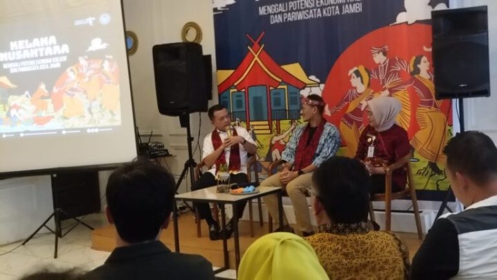 sandiaga bersama al haris