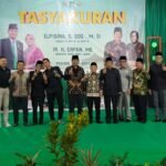 Paslon nomor urut 2 Al Haris-Abdullah Sani saat menghadiri tasyakuran pelantikan anggota DPR RI dan DPRD Provinsi Jambi