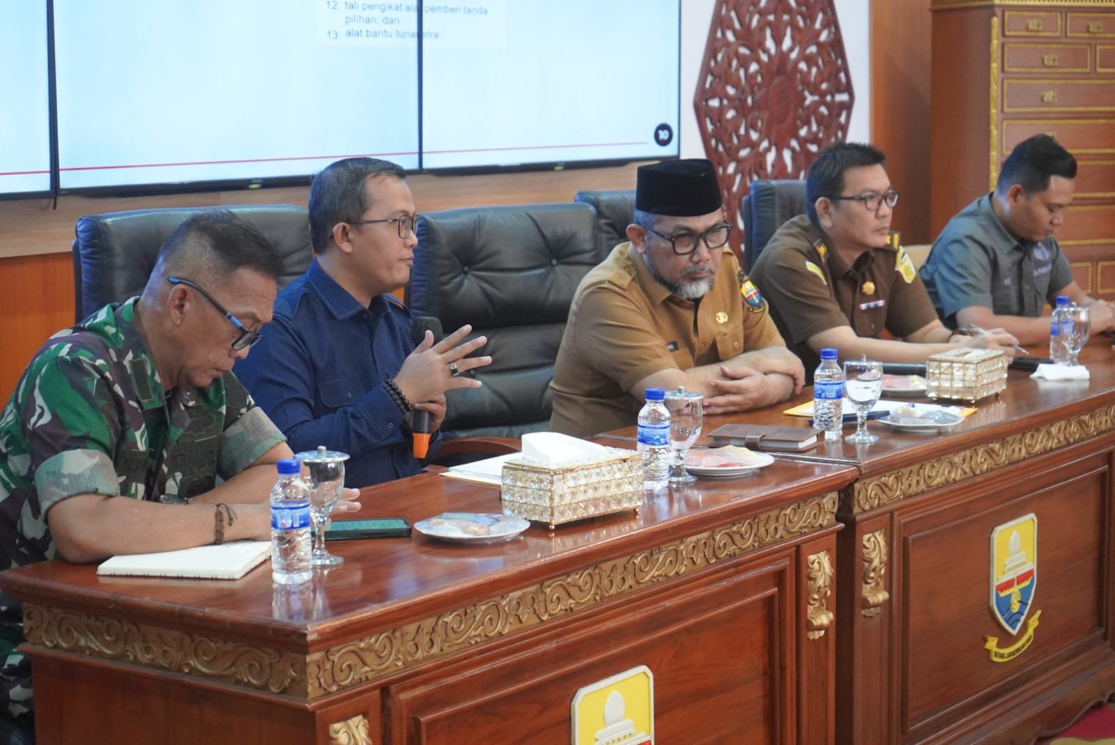 Pjs Gubernur Jambi, Sudirman menggelar rapat koordinasi bersama forkopimda, Bawaslu dan KPU