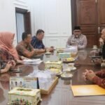 Pjs Gubernur Jambi, saat audiensi Pemanfaatan Cagar Budaya Candi Muaro Jambi bersama tim dari Kemenag RI