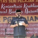 Pjs Gubernur Jambi Sudirman saat menghadiri Pentas Seni Pelajar SMK PGRI 2 Kota Jambi