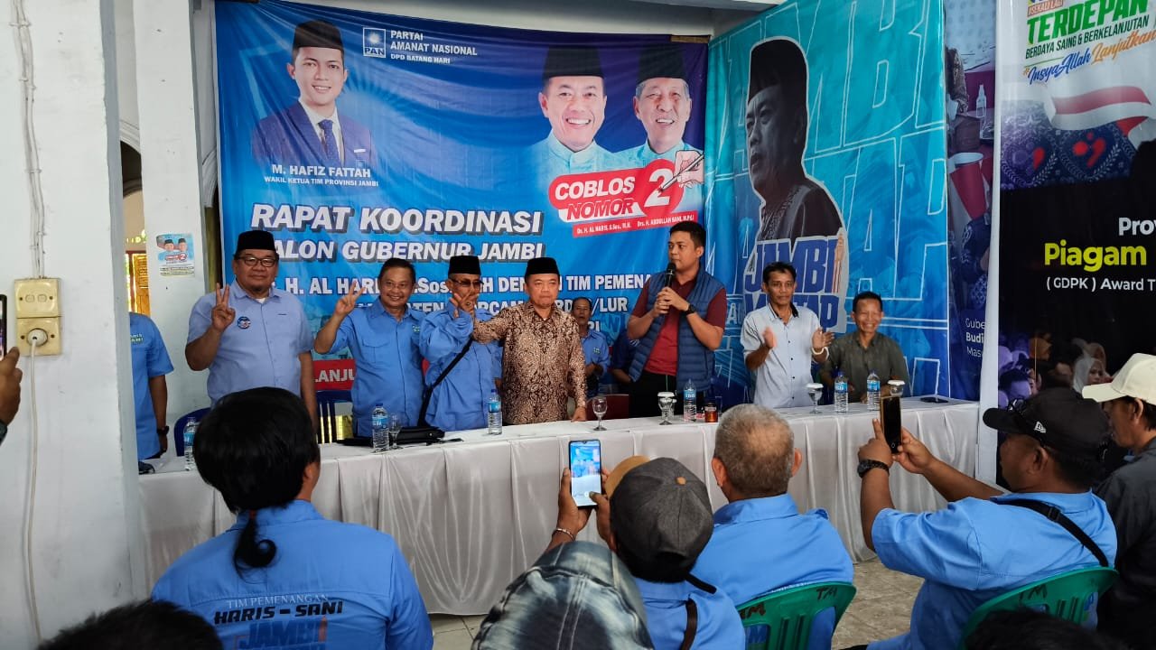 Calon Gubernur Jambi nomor urut 2 Al Haris saat melakukan konsolidasi tim pemenangan Kabupaten Batanghari