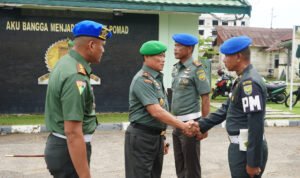 Danrem 042/Gapu Brigjen TNI Heri Purwanto saat kunjungan kerja ke Denpom ll/2 Jambi