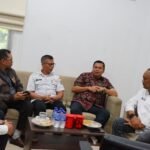 Pertemuan Ketua DPRD Kota Jambi Kemas Faried Alfarelly dengan pihak PUPR Provinsi Jambi