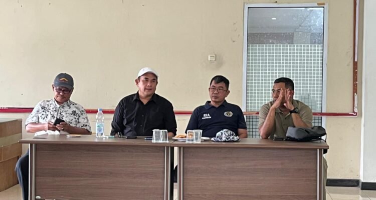 Rapat persiapan HPN tahun 2025 di Pekanbaru bersama Ketum PWI Pusat yang juga penanggung jawab HPN